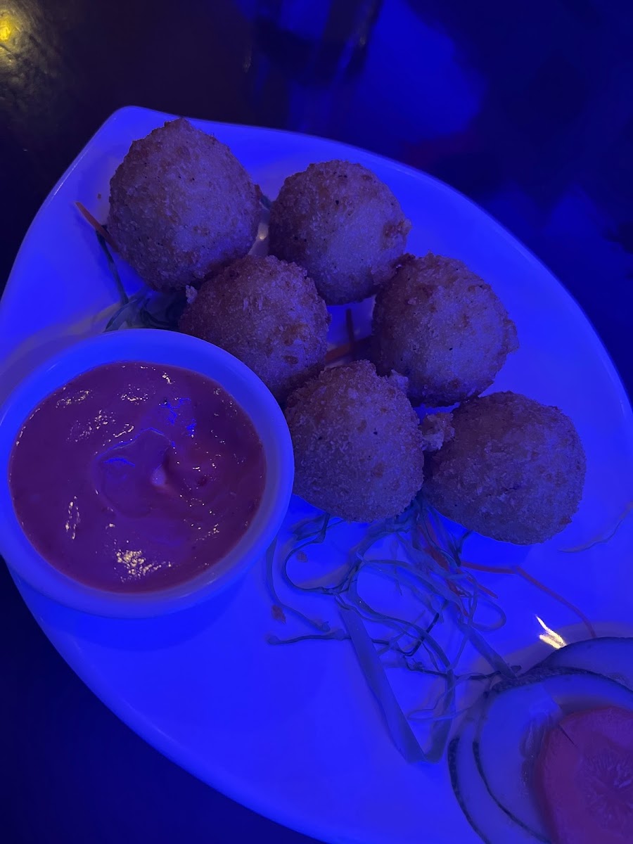 Cafe Grill To Chill Restaurant, Cocktails Bar & Lounge-9